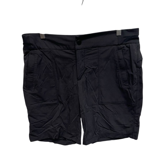 Athleta Pants - Athleta Trekkie Bermuda Shorts (596504) Black womens size 8